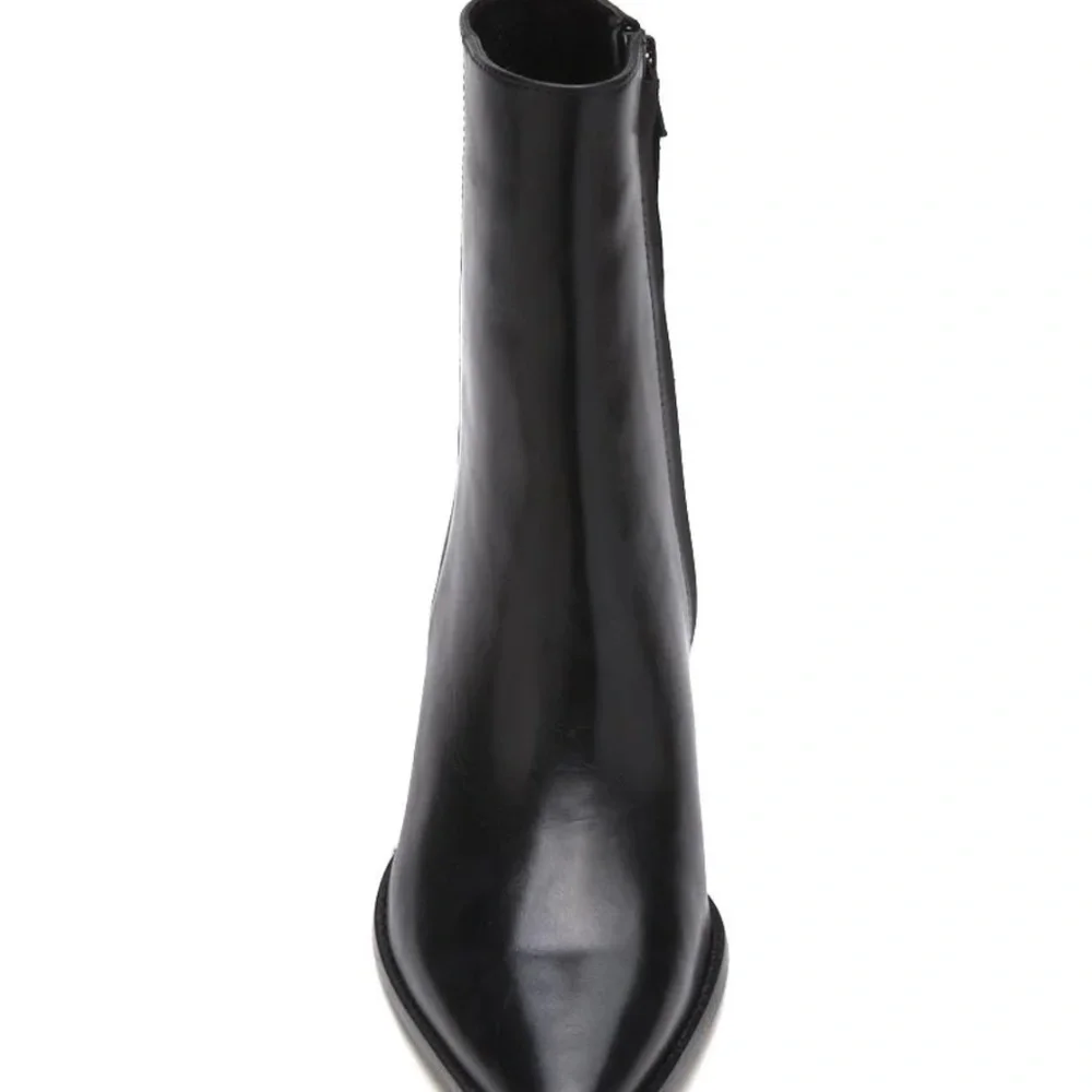 Caty Smooth Leather Black (Wide) by Matisse - Picture 2 of 10
